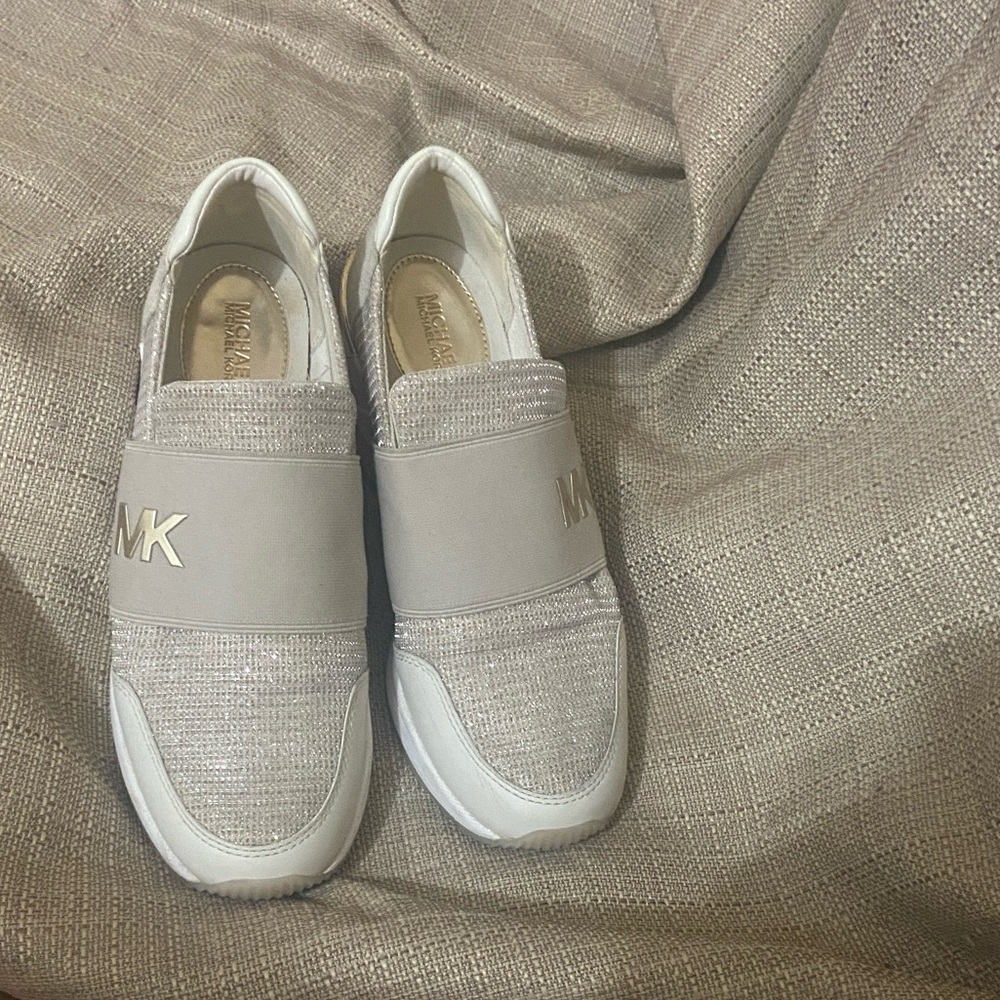 Michael Kors Women’s Shoes in Beige and White